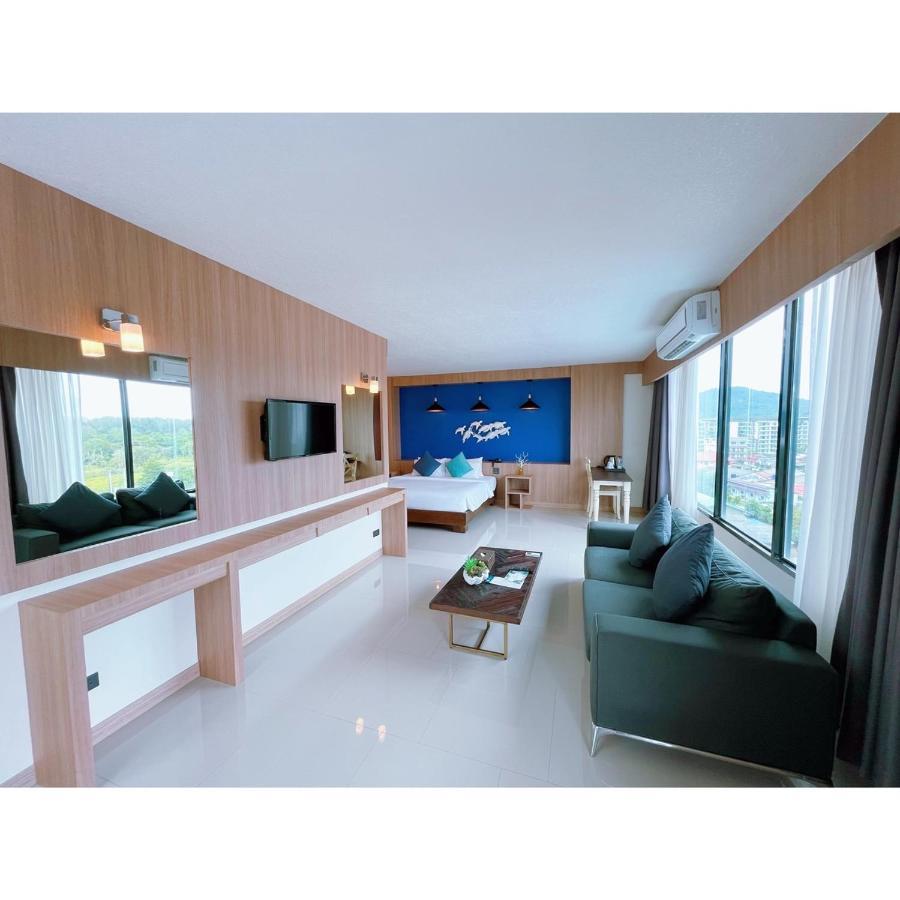 The Sixteenth Naiyang Beach Hotel Sha Plus Nai Yang Exterior foto